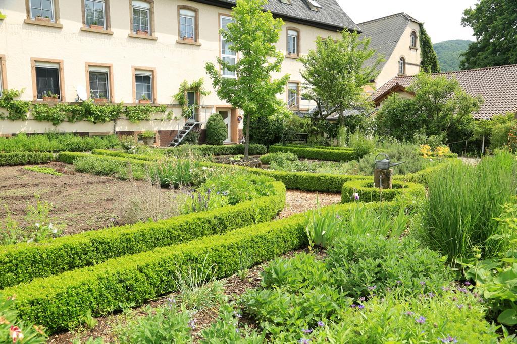 Landidyll Hotel Klostermuehle Munchweiler an der Alsenz Luaran gambar