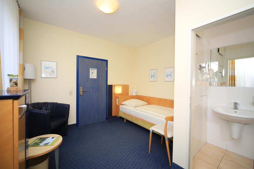 Landidyll Hotel Klostermuehle Munchweiler an der Alsenz Luaran gambar